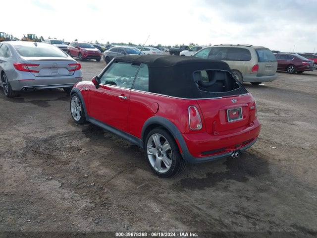 2005 MINI COOPER S WMWRH33555TF84281 Photo 2