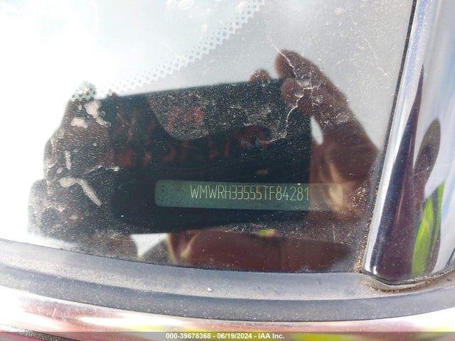 2005 MINI COOPER S WMWRH33555TF84281 Photo 8