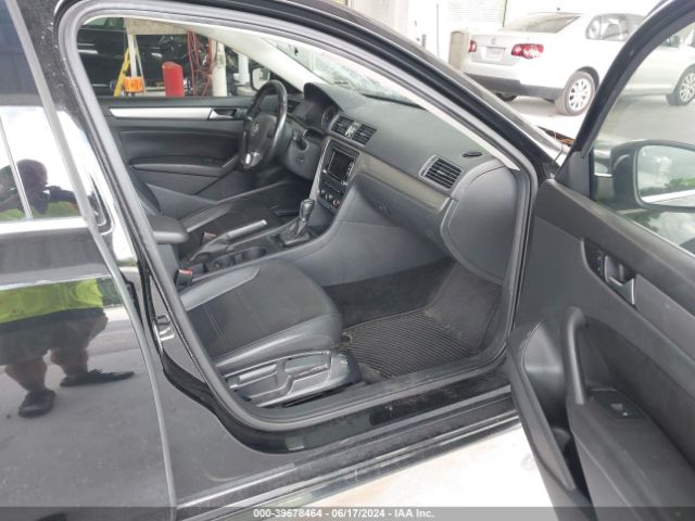 1VWAT7A32FC087420 Volkswagen Passat 1.8t Limited Edition