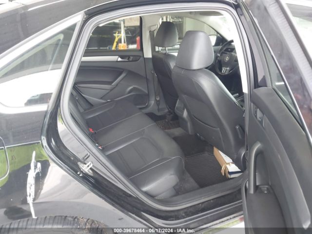 1VWAT7A32FC087420 Volkswagen Passat 1.8t Limited Edition