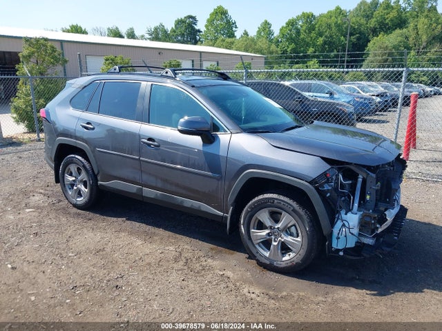 Toyota Rav4 Xle 2024 2T3P1RFV2RC410005 main image