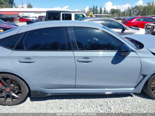 JHMFL5G44PX000672 Honda Civic Type R Touring