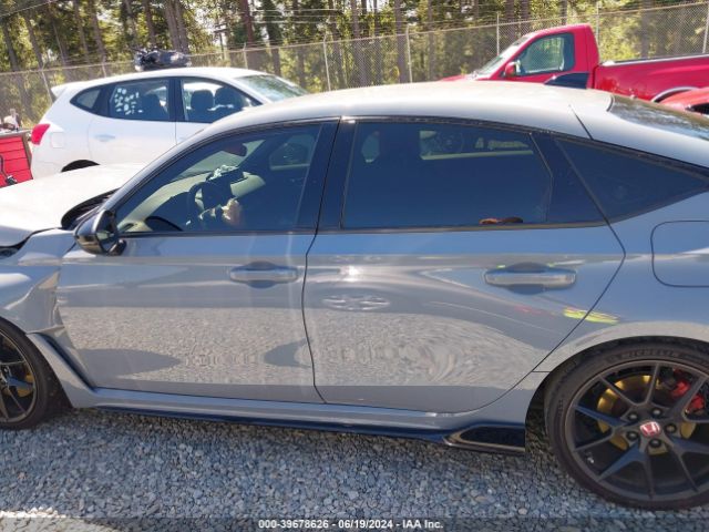 JHMFL5G44PX000672 Honda Civic Type R Touring