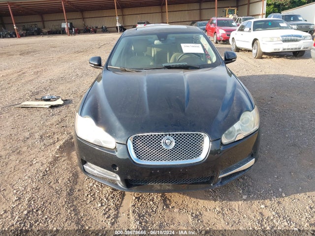 2010 JAGUAR XF SAJWA0GB7ALR75756 Photo 5