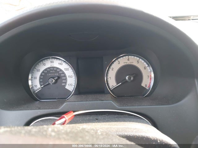 2010 JAGUAR XF SAJWA0GB7ALR75756 Photo 6