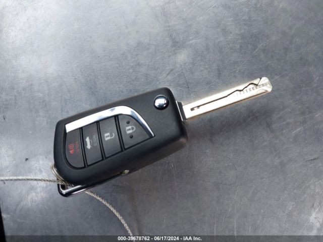 5YFB4MDE5RP175597 Toyota COROLLA LE