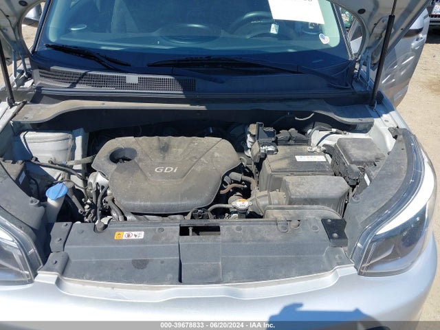 KIA Soul 2016 KNDJN2A20G7838242 Image 10