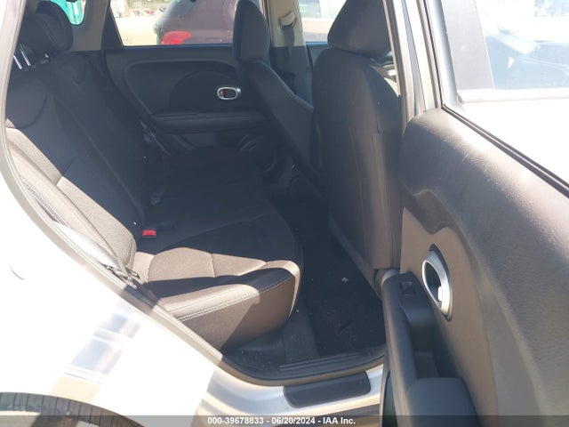 KIA Soul 2016 KNDJN2A20G7838242 Image 8