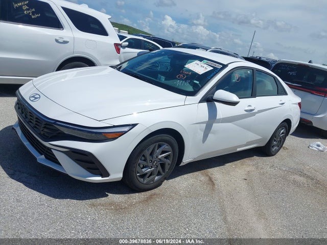 Hyundai ELANTRA SEL 2024 KMHLM4DG8RU650938 Image 2