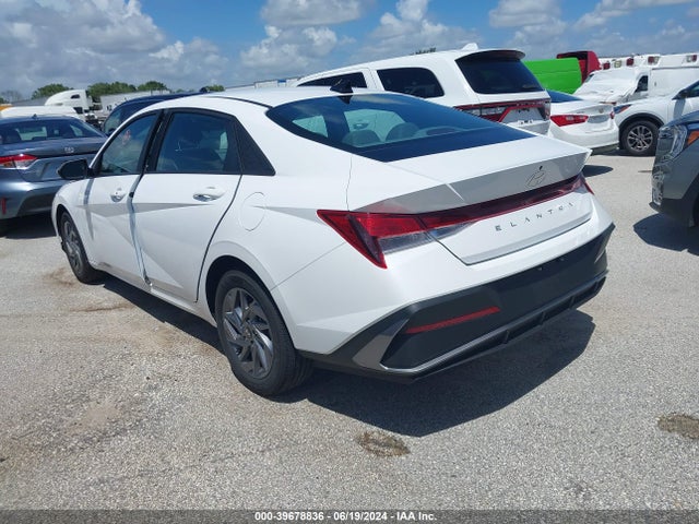 Hyundai ELANTRA SEL 2024 KMHLM4DG8RU650938 Image 3