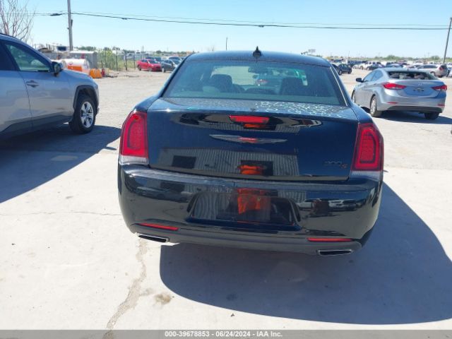2C3CCABGXNH228941 Chrysler 300 S
