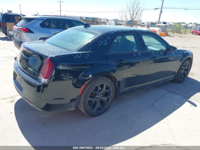 2C3CCABGXNH228941 Chrysler 300 S