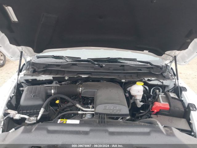 1C6RR6LG1RS123209 RAM 1500 Classic Warlock  4x2 5'7 Box