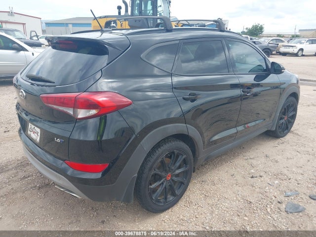 Hyundai Tucson Night 2017 KM8J33A2XHU434729 Image 4