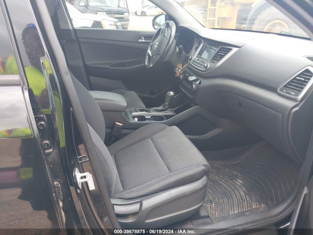 Hyundai Tucson Night 2017 KM8J33A2XHU434729 Image 5