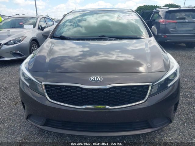 3KPFK4A71HE133232 KIA FORTE LX