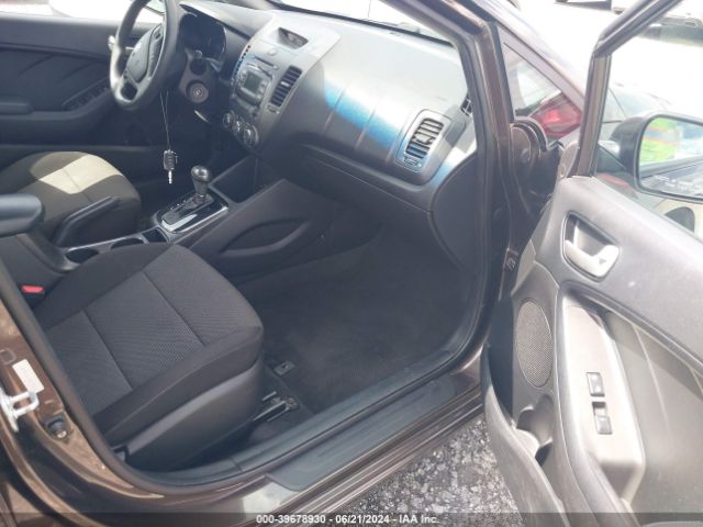 3KPFK4A71HE133232 KIA FORTE LX