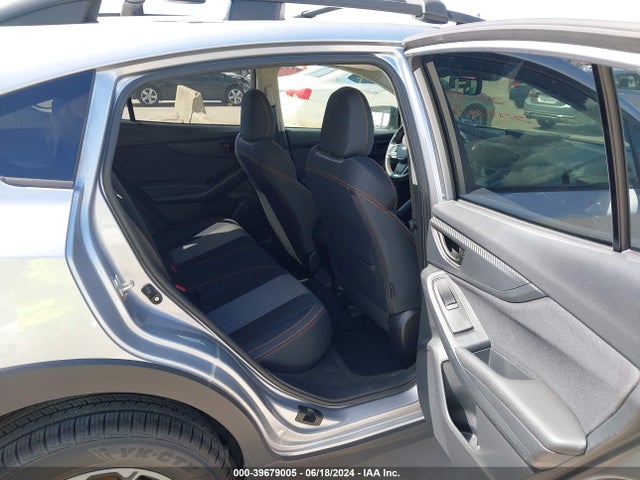 Subaru Crosstrek 2.0i Premium 2018 JF2GTADC6J8330486 Image 8