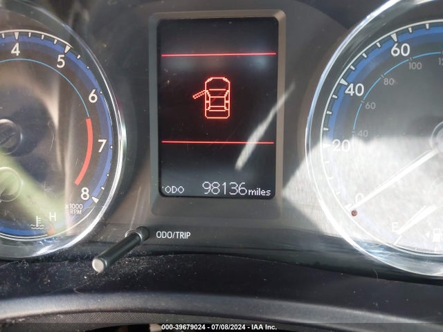 Toyota COROLLA LE 2018 5YFBURHE6JP825565 Image 15