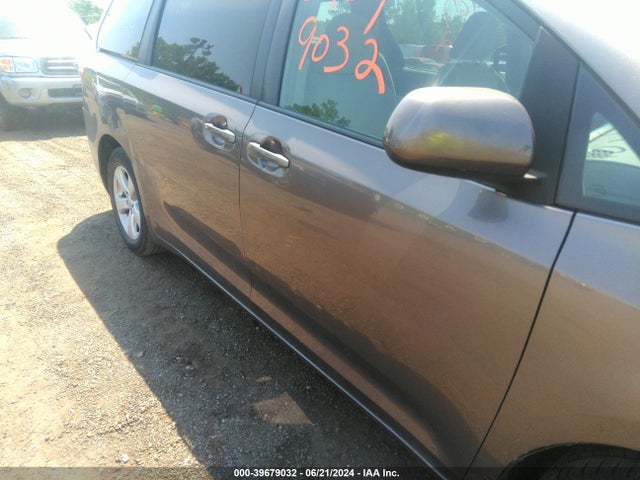 Toyota Sienna Le 8 Passenger 2015 5TDKK3DC1FS641995 Image 20