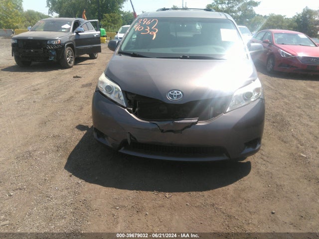 Toyota Sienna Le 8 Passenger 2015 5TDKK3DC1FS641995 Image 21