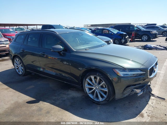 Volvo V60 T5 Momentum 2020 YV1102EK5L2396777 главное изображение