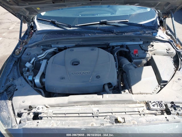 Volvo V60 T5 Momentum 2020 YV1102EK5L2396777 Image 10