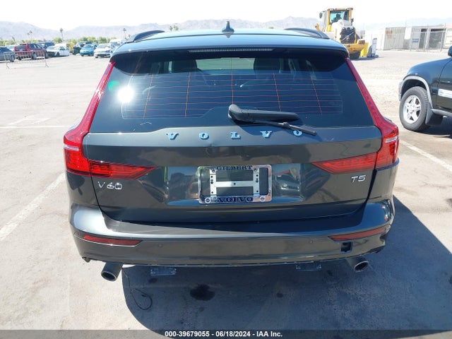 Volvo V60 T5 Momentum 2020 YV1102EK5L2396777 Image 17