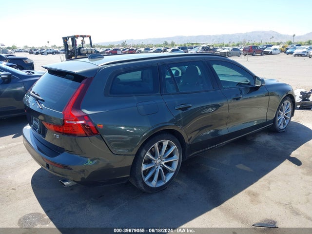 Volvo V60 T5 Momentum 2020 YV1102EK5L2396777 Image 4