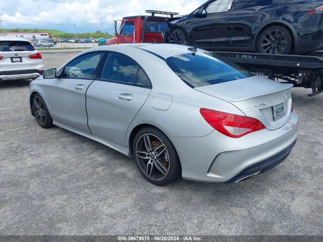Mercedes-Benz CLA 250 2018 WDDSJ4EB9JN560455 Image 3