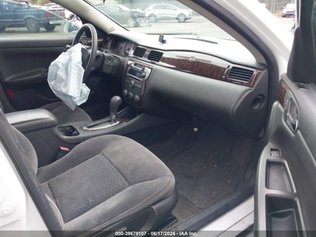 2G1WA5E34E1176738 Chevrolet Impala Limited Ls