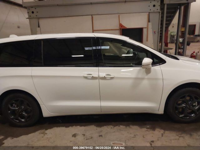 2C4RC1S76NR122969 Chrysler Pacifica Hybrid Limited