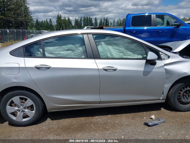Chevrolet Cruze Ls Auto 2017 3G1BC5SMXHS523214 Image 13