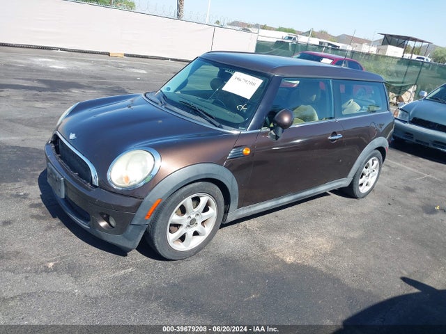 2008 MINI COOPER CLUBMAN WMWML33568TJ47111 Photo 1