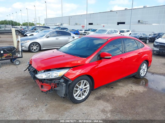 Ford FOCUS SE 2015 1FADP3F22FL219076 Image 2