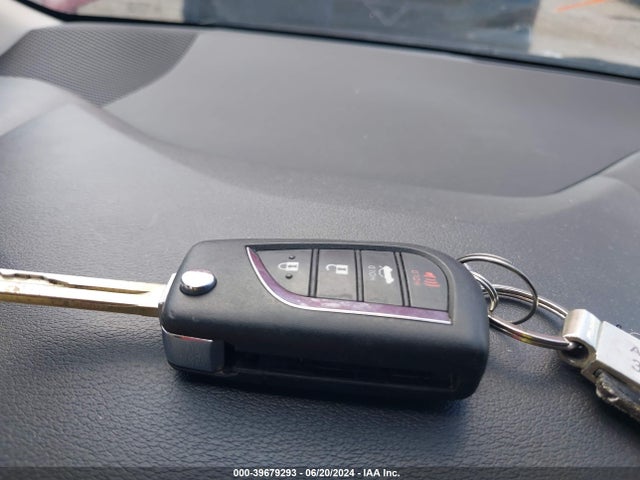 Toyota COROLLA LE 2022 JTDEPMAE5NJ205446 Image 11