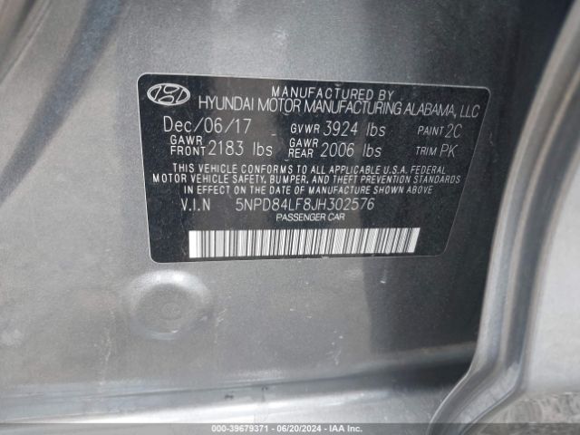 5NPD84LF8JH302576 Hyundai ELANTRA SEL