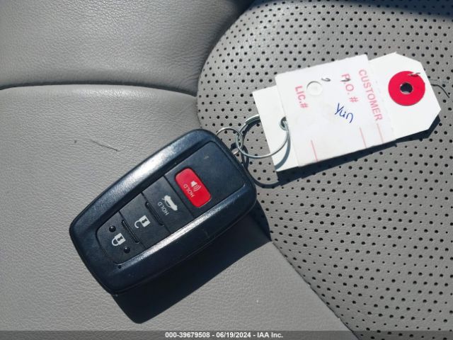 4T1B61HK5KU743411 Toyota CAMRY XSE