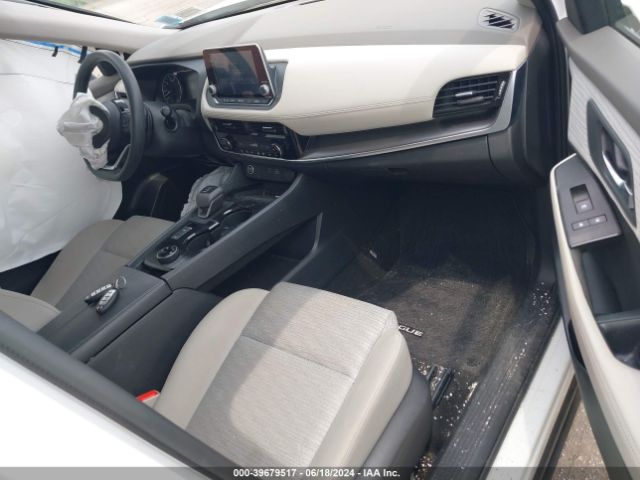 JN8AT3BB3MW201961 Nissan Rogue Sv Intelligent Awd