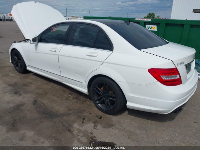 WDDGF8AB1ER317127 Mercedes-Benz C 300 Luxury 4matic/sport 4matic