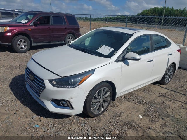 Hyundai Accent Limited 2019 3KPC34A33KE059512 Image 2