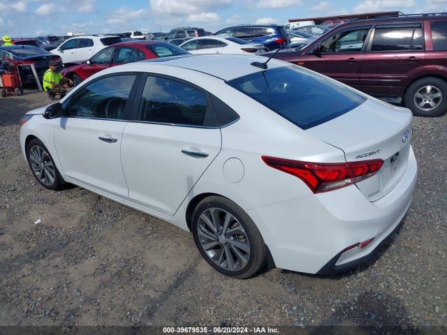 Hyundai Accent Limited 2019 3KPC34A33KE059512 Image 3