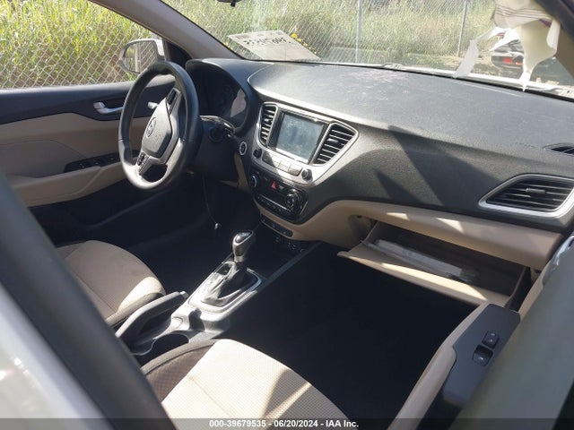 Hyundai Accent Limited 2019 3KPC34A33KE059512 Image 5