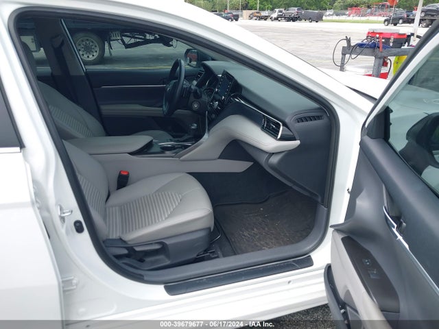 Toyota CAMRY SE 2022 4T1G11AK9NU675780 Image 5