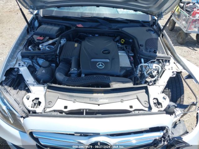 WDDZF4KB8HA027390 Mercedes-Benz E 300 4matic