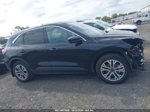 1FMCU0CZ6NUB47494 Ford Escape Sel Hybrid