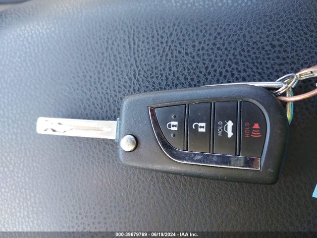 Toyota CAMRY SE 2018 JTNB11HK7J3022381 Image 11