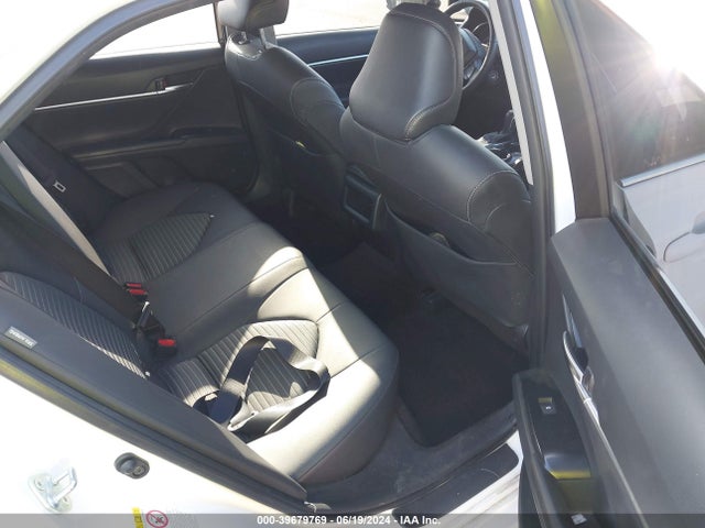 Toyota CAMRY SE 2018 JTNB11HK7J3022381 Image 8