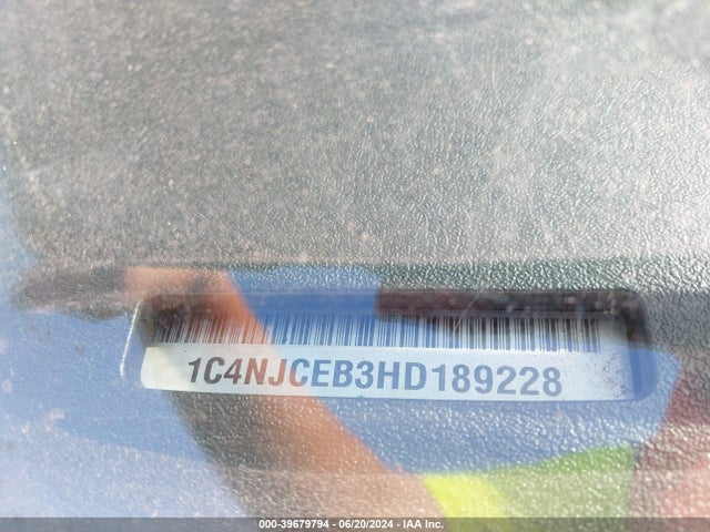 1C4NJCEB3HD189228 Jeep Compass High Altitude Fwd