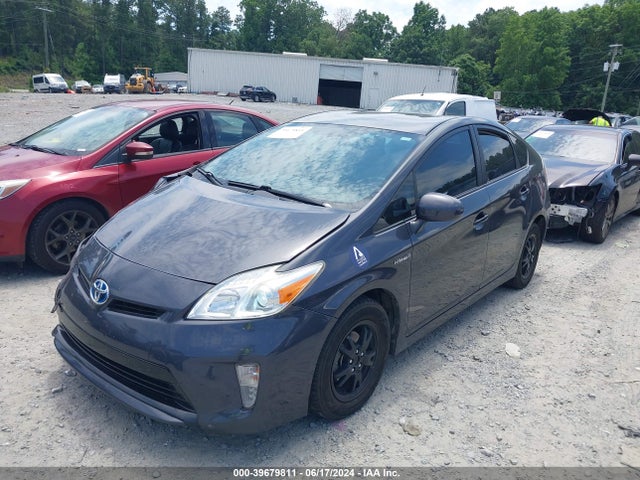 Toyota Prius Two 2015 JTDKN3DU2F0395560 Image 2
